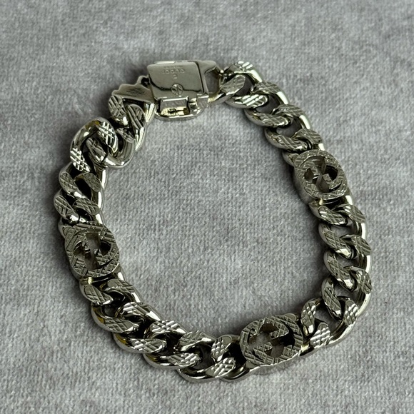 Gucci Sterling Silver Interlocking G Chain Bracelet - Picture 5 of 9